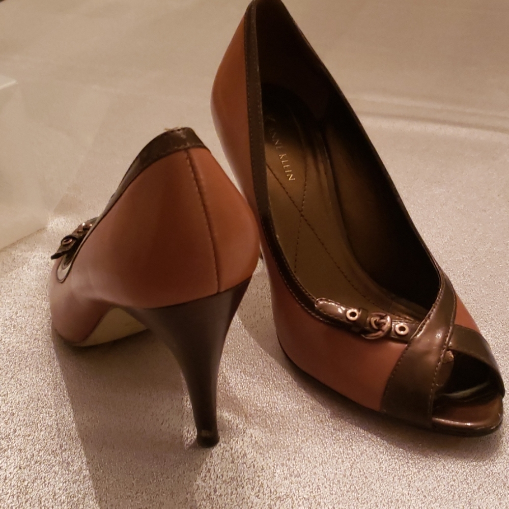 Brown and Camel Anne Klein 3 inch heels size 7